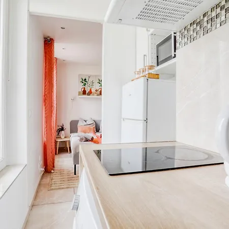 Le Sweet Nook - Metro Mairie De Apartment Montreuil (Seine-Saint-Denis)
