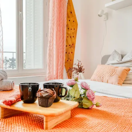 Le Sweet Nook - Metro Mairie De Montreuil (Seine-Saint-Denis)